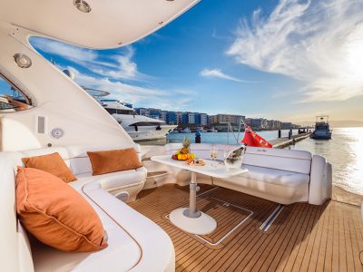 Gallery - Luxury Yacht Terrace