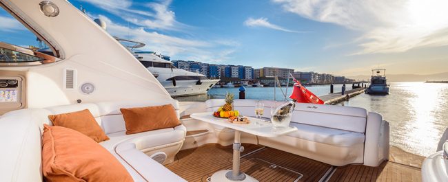 Gallery - Luxury Yacht Terrace