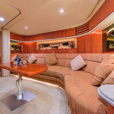 Gallery - Luxury Yacht Saloon